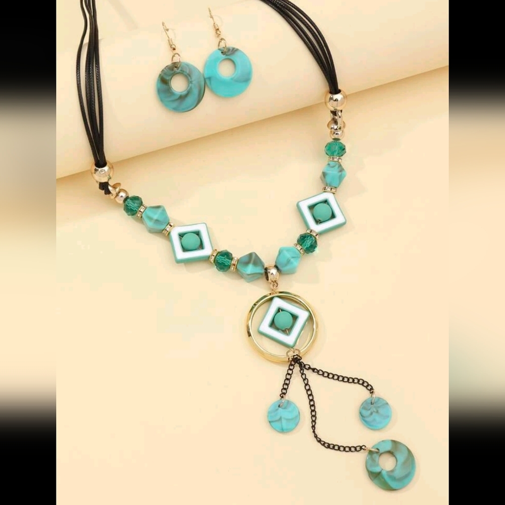 Turquoise Geometric Necklace & Earrings